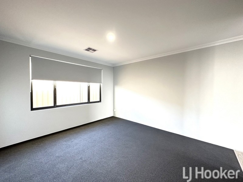 24 Cadmium Street, Karnup WA 6176
