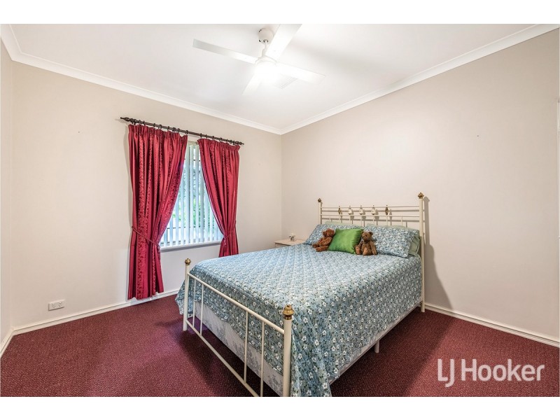 14 Midsummer Circle, Pinjarra WA 6208