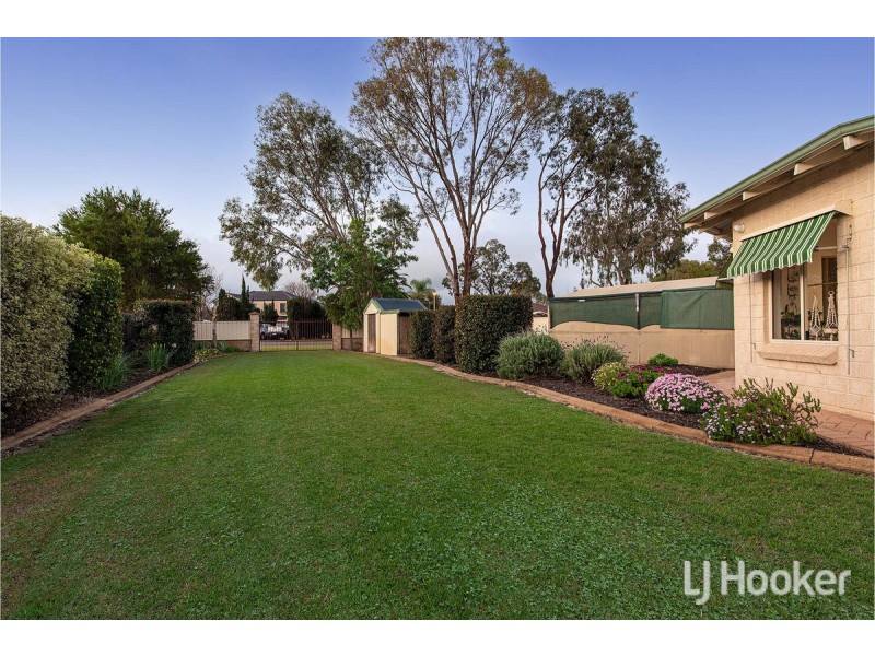 14 Midsummer Circle, Pinjarra WA 6208