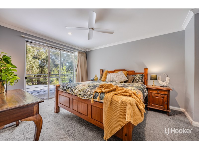 19 Tylney Loop, Meadow Springs WA 6210