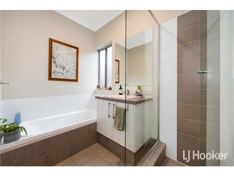 2 Thornbill Crescent, Coodanup WA 6210