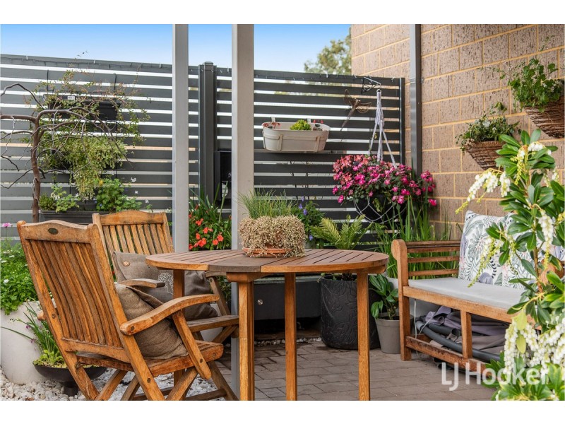 2 Thornbill Crescent, Coodanup WA 6210