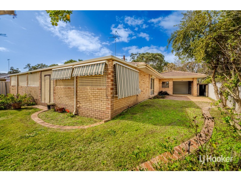 54 Oakmont Avenue, Meadow Springs WA 6210