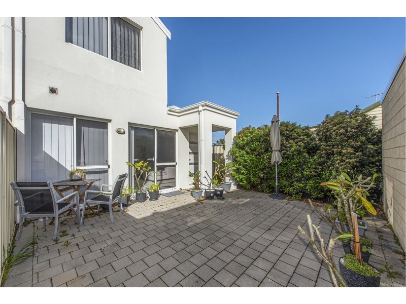 3/11 Eacott Street, Mandurah WA 6210