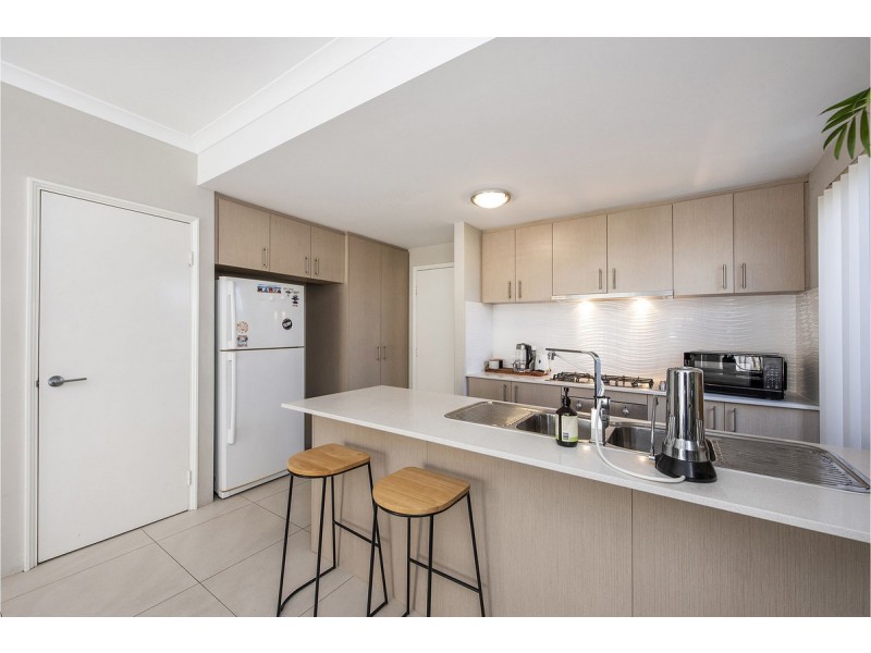 3/11 Eacott Street, Mandurah WA 6210