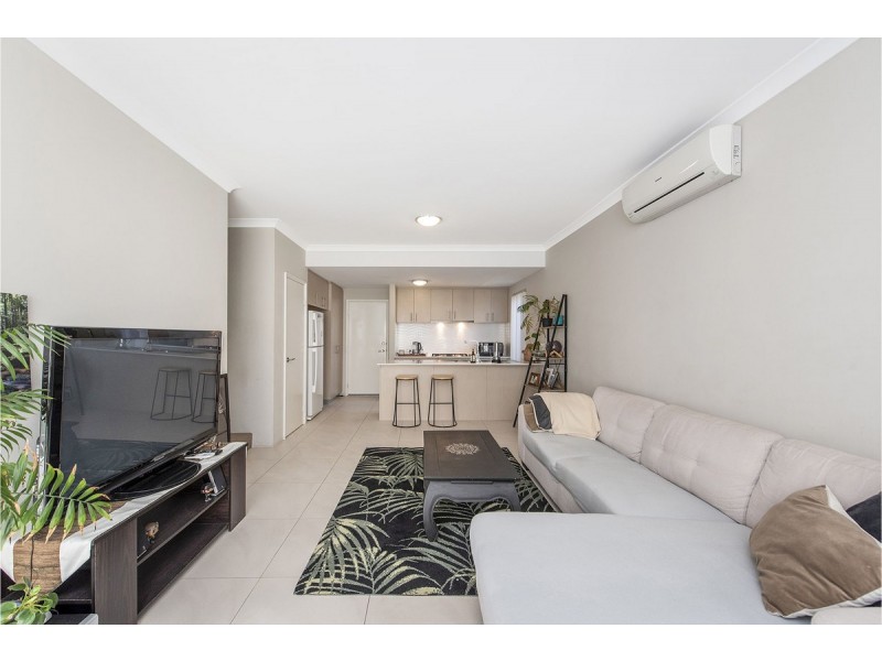 3/11 Eacott Street, Mandurah WA 6210