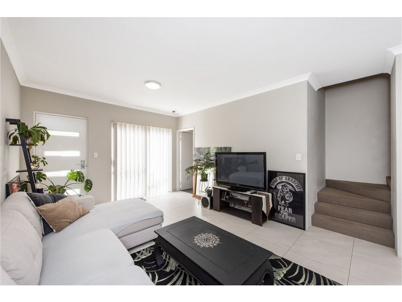 3/11 Eacott Street, Mandurah WA 6210