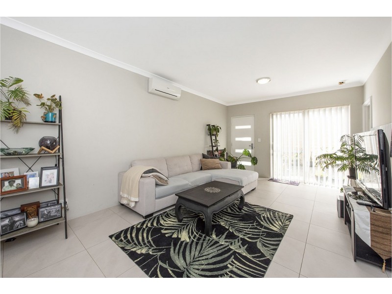 3/11 Eacott Street, Mandurah WA 6210