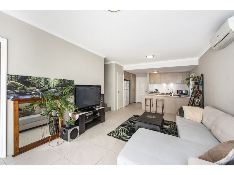 3/11 Eacott Street, Mandurah WA 6210