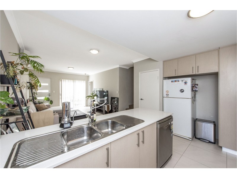 3/11 Eacott Street, Mandurah WA 6210