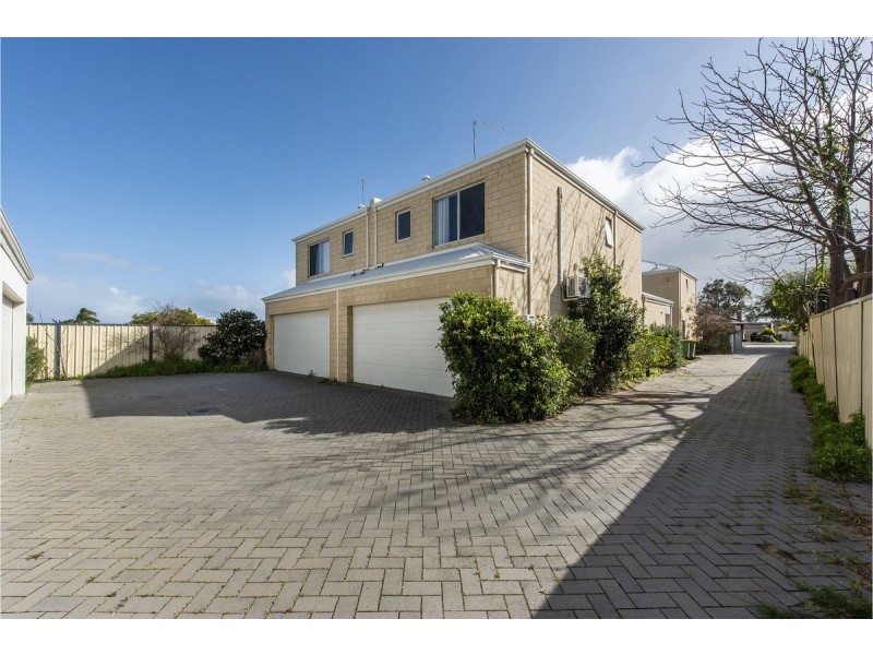 3/11 Eacott Street, Mandurah WA 6210