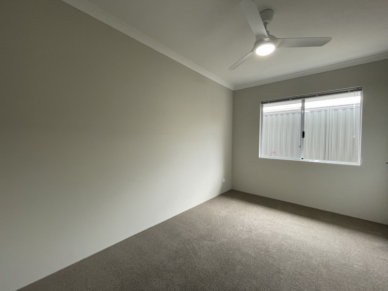 43 Coronardo Way, Madora Bay WA 6210