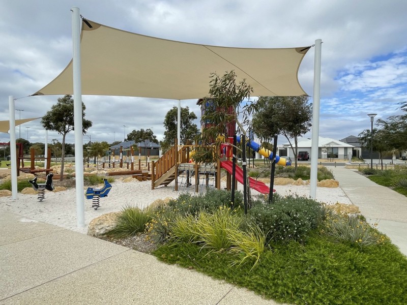 43 Coronardo Way, Madora Bay WA 6210