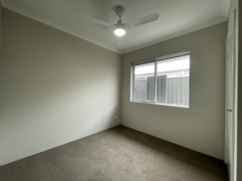 43A Coronardo Way, Madora Bay WA 6210