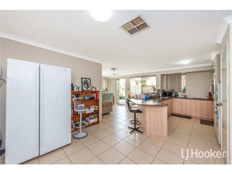 4/17 Allnutt Street, Mandurah WA 6210