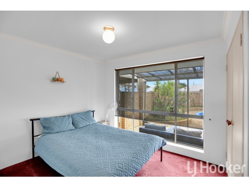 99 Allambi Way, South Yunderup WA 6208