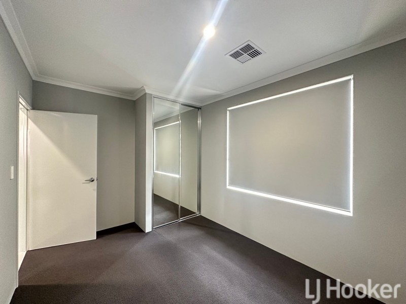 12 Clemente Road, Madora Bay WA 6210