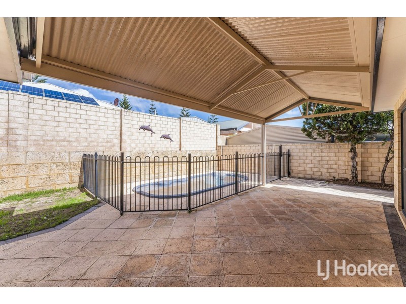 34 Beachview Court, Wannanup WA 6210