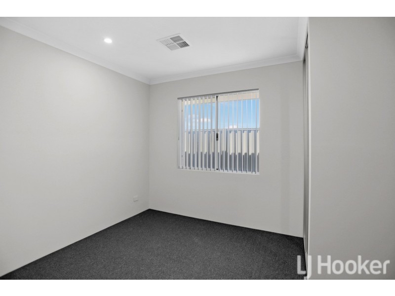 28 Swiftshire Road, Madora Bay WA 6210