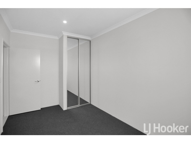 28 Swiftshire Road, Madora Bay WA 6210