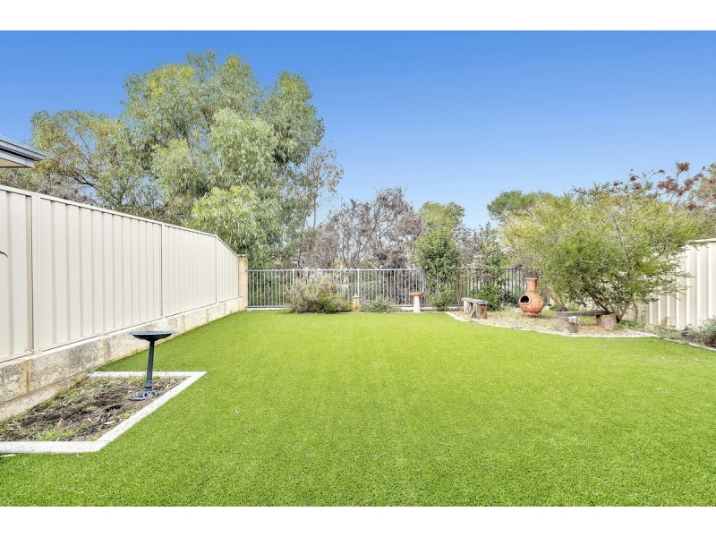 7 Lytham Lane, Meadow Springs WA 6210