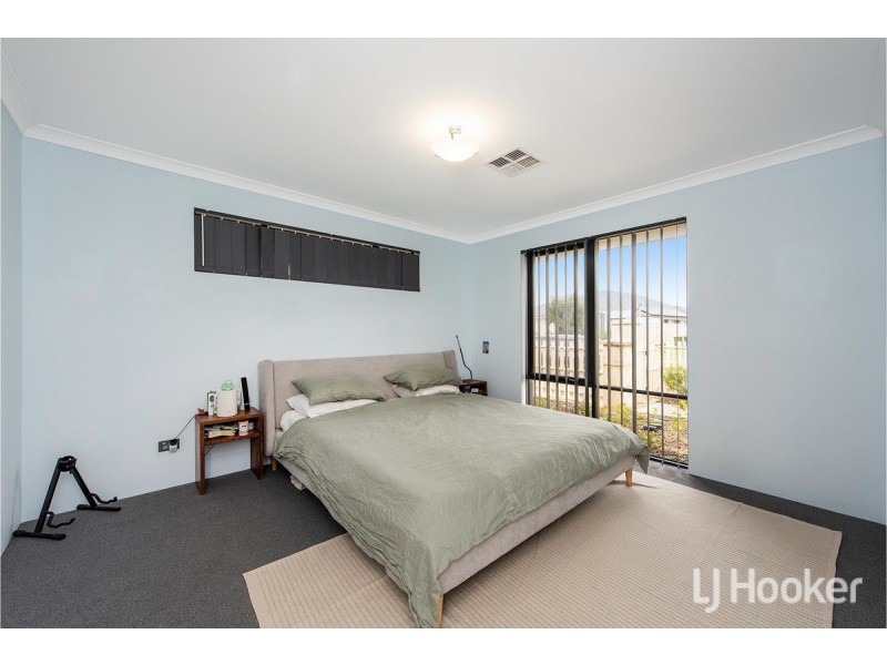 27 Orelia Street, Madora Bay WA 6210