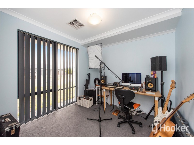 27 Orelia Street, Madora Bay WA 6210