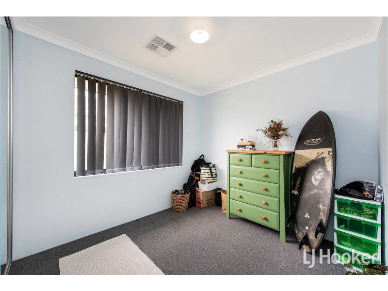 27 Orelia Street, Madora Bay WA 6210