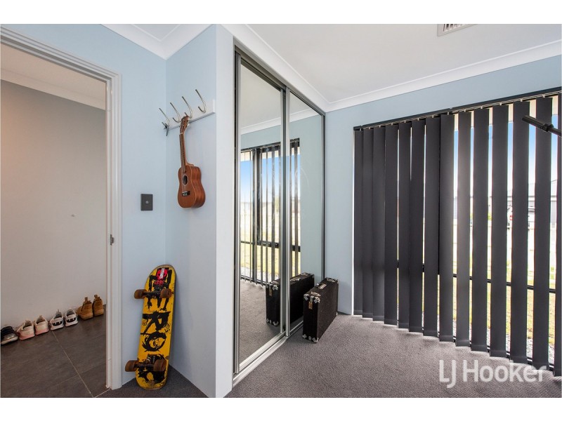 27 Orelia Street, Madora Bay WA 6210