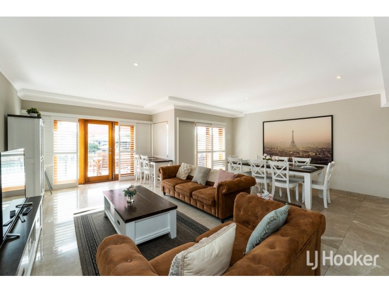 24/18 Port Quays, Wannanup WA 6210