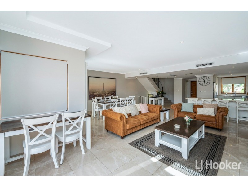 24/18 Port Quays, Wannanup WA 6210