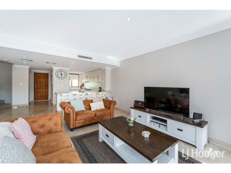 24/18 Port Quays, Wannanup WA 6210