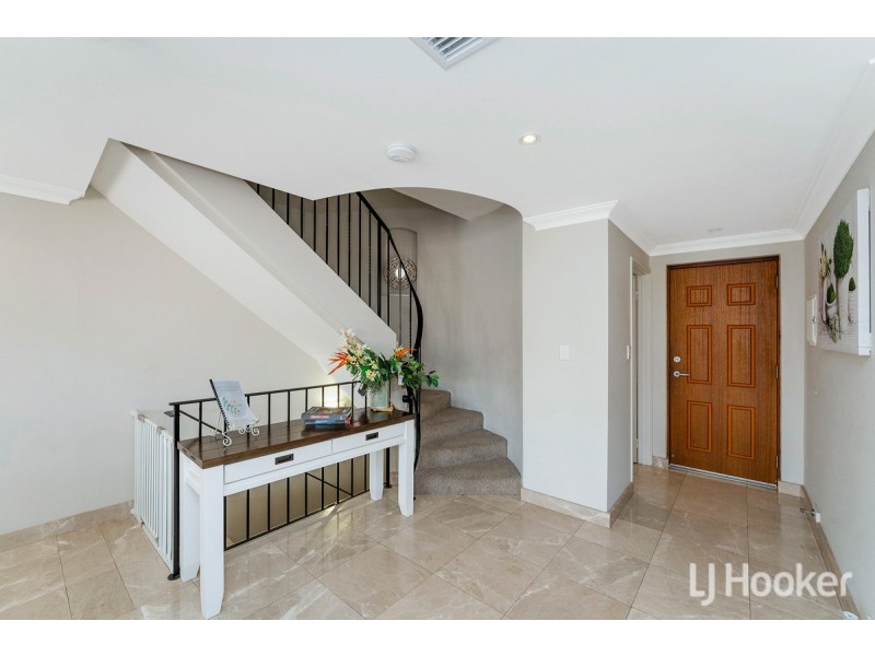 24/18 Port Quays, Wannanup WA 6210