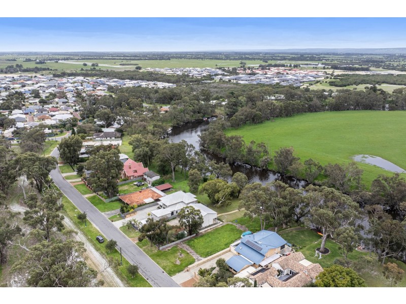 79 Rodoreda Crescent, Ravenswood WA 6208