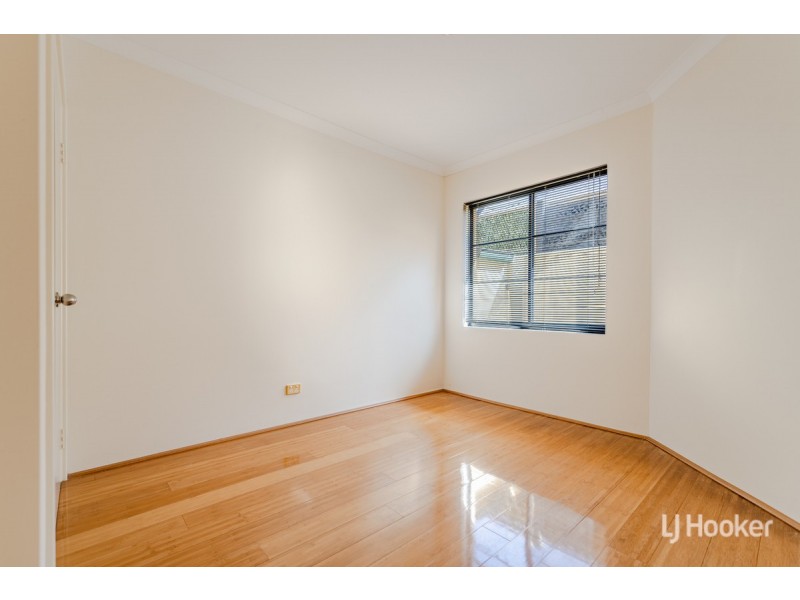 6/18 Davey Street, Mandurah WA 6210