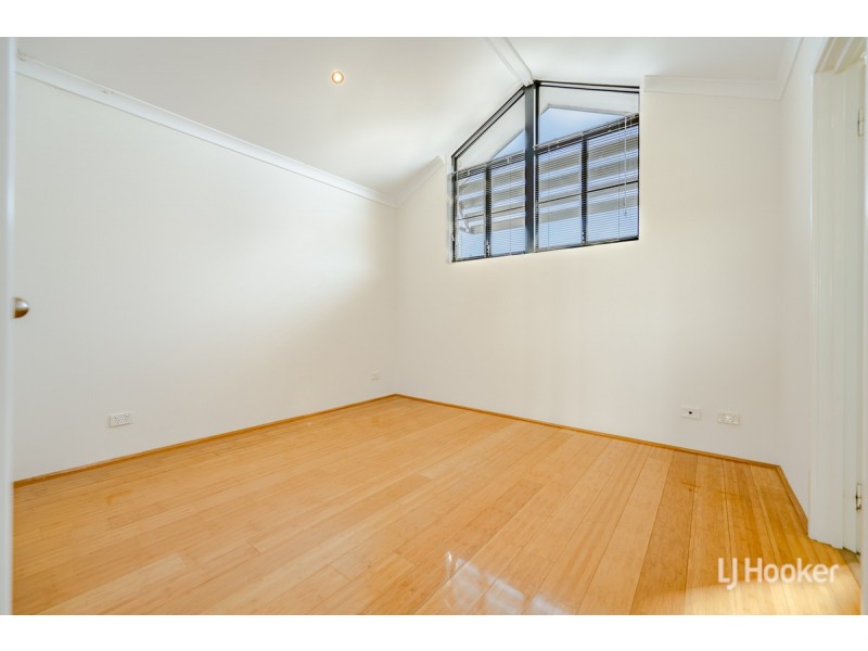 6/18 Davey Street, Mandurah WA 6210