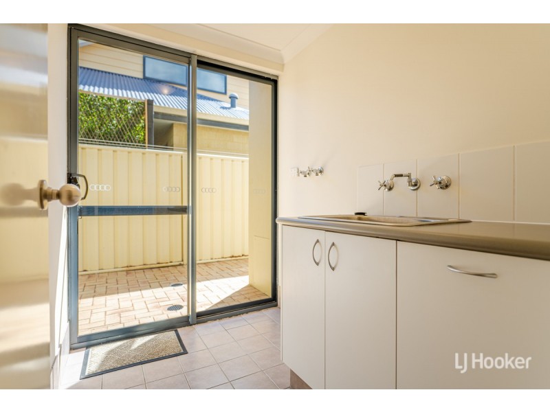 6/18 Davey Street, Mandurah WA 6210