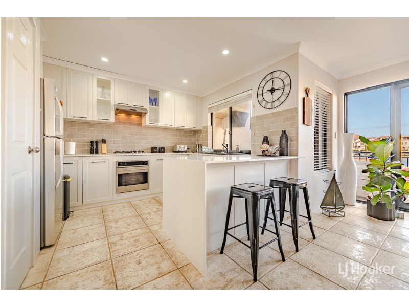 24/69 Westview Parade, Wannanup WA 6210