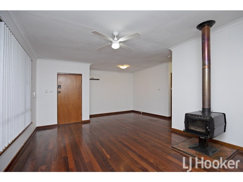 15 Leigh Street, Dudley Park WA 6210