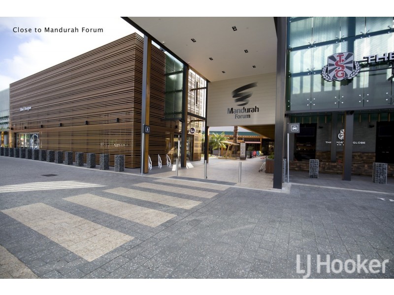 15 Leigh Street, Dudley Park WA 6210