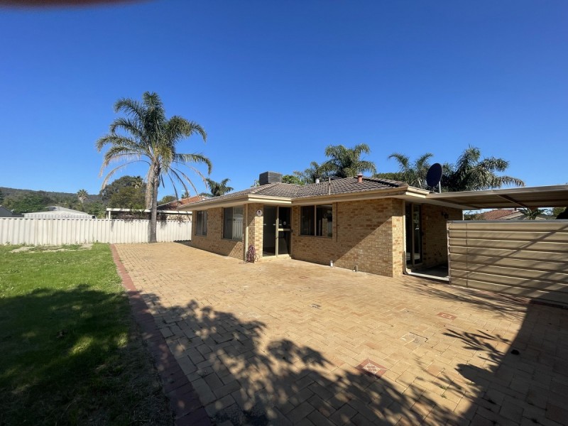 13 Quokka Elbow, Brookdale WA 6112