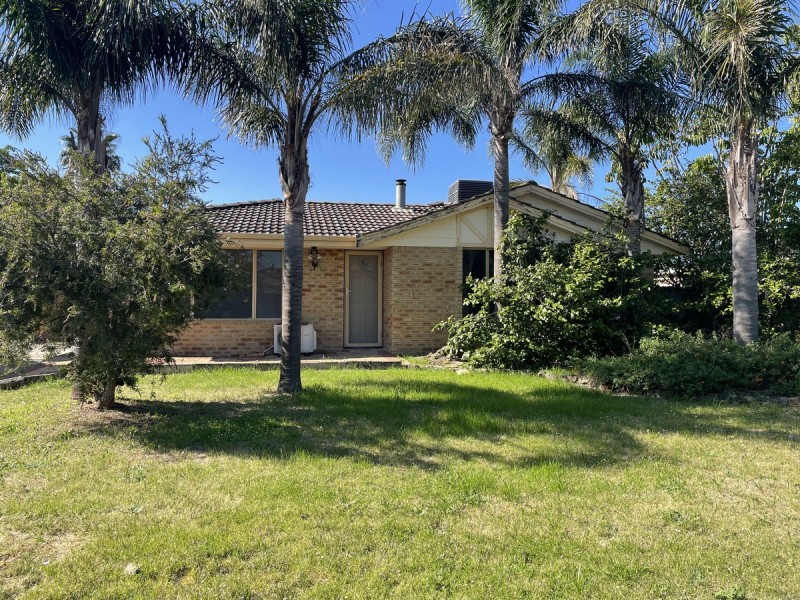 13 Quokka Elbow, Brookdale WA 6112