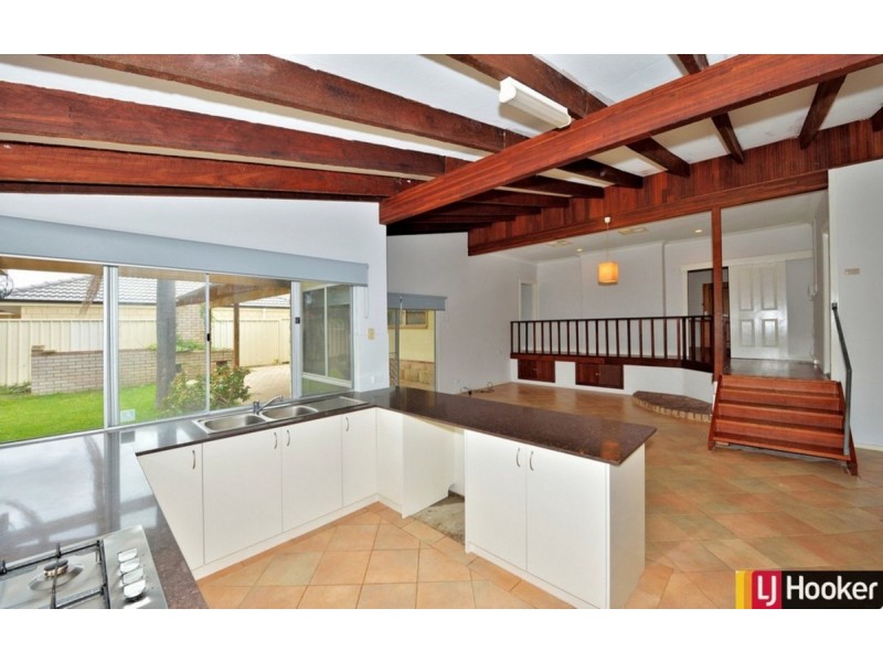 12 Lanyon Street, Mandurah WA 6210