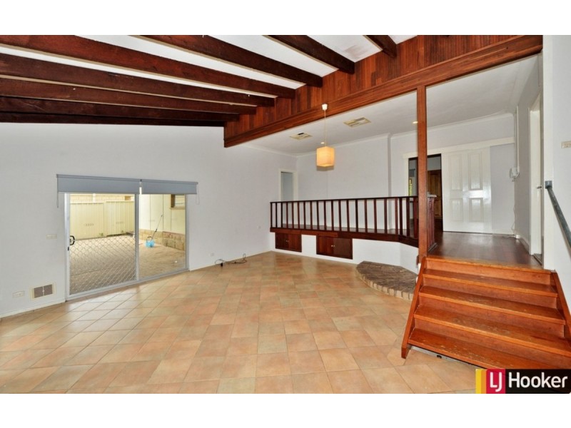 12 Lanyon Street, Mandurah WA 6210