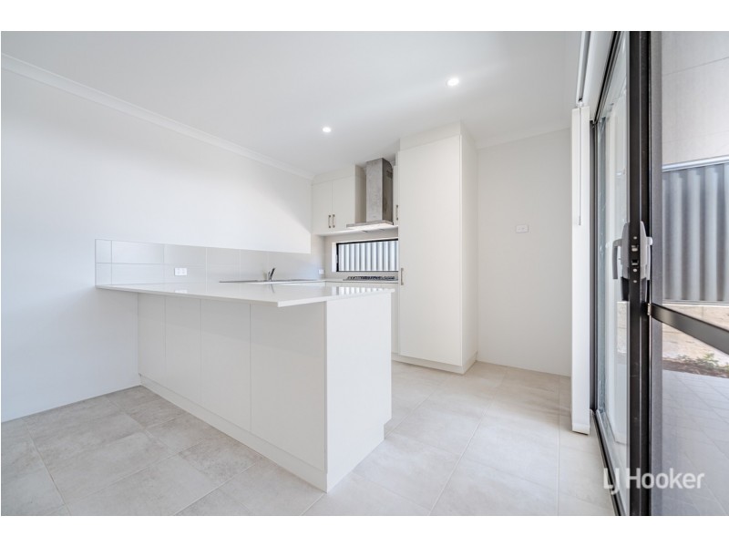 A/59 Sarasota Loop, Madora Bay WA 6210