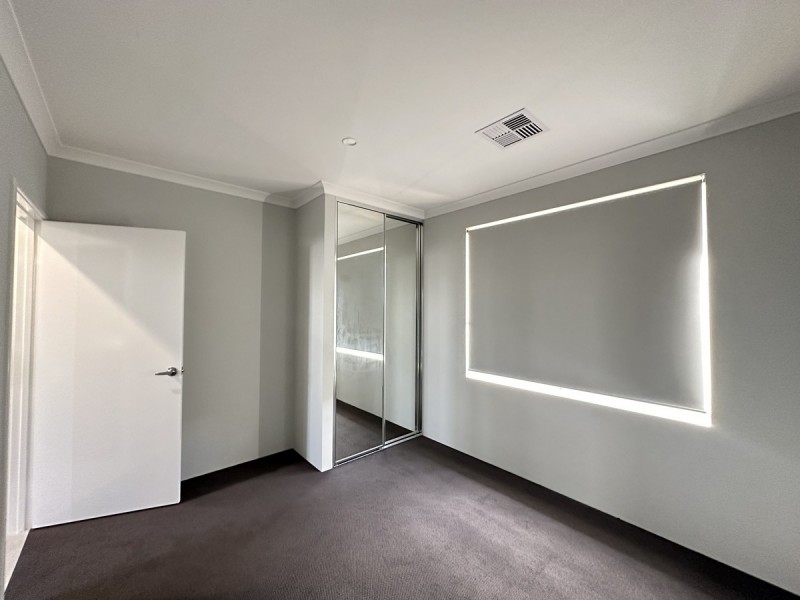 13 Moonlight Street, Madora Bay WA 6210