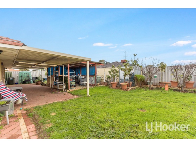 8 Oakover Turn, Greenfields WA 6210
