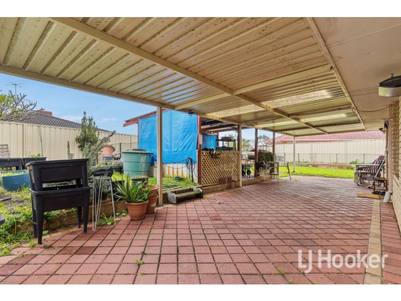 8 Oakover Turn, Greenfields WA 6210