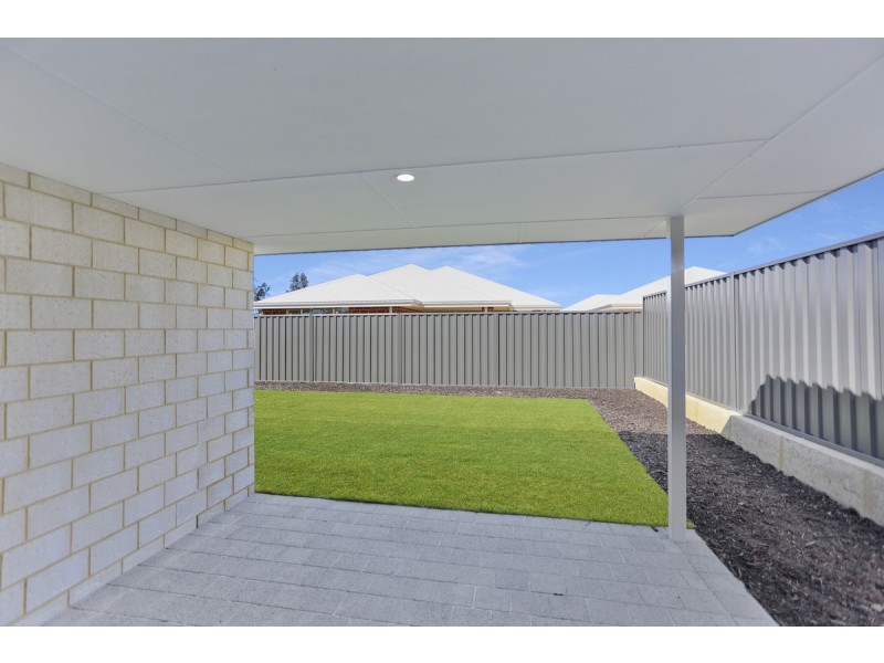 26 Jefferson Street, Lakelands WA 6180