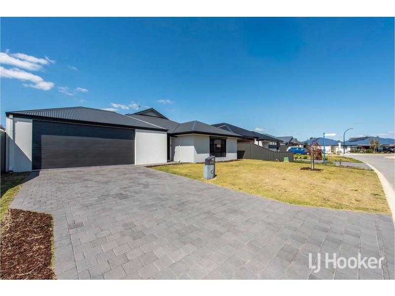 42 Hampstead Parade, Ravenswood WA 6208